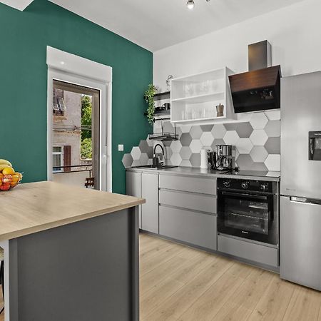 Green Oasis New Apartment بولا المظهر الخارجي الصورة