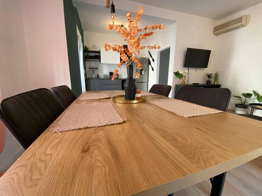 Green Oasis New Apartment بولا المظهر الخارجي الصورة